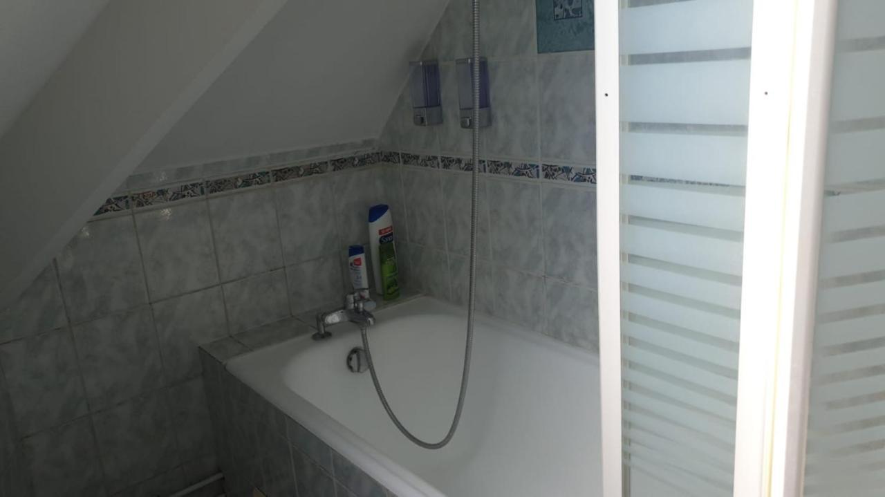 F2 35-44M2 9 Mins Voiture Chateau 4Pers 1Ch+Sejour Le Chesnay  Buitenkant foto
